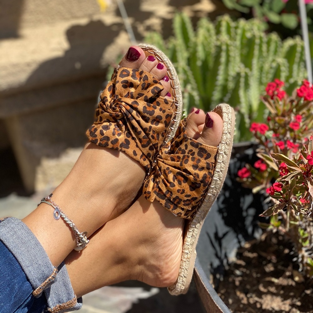 LADIES LEOPARD WIDE BAND FRONT BOW ESPADRILLES